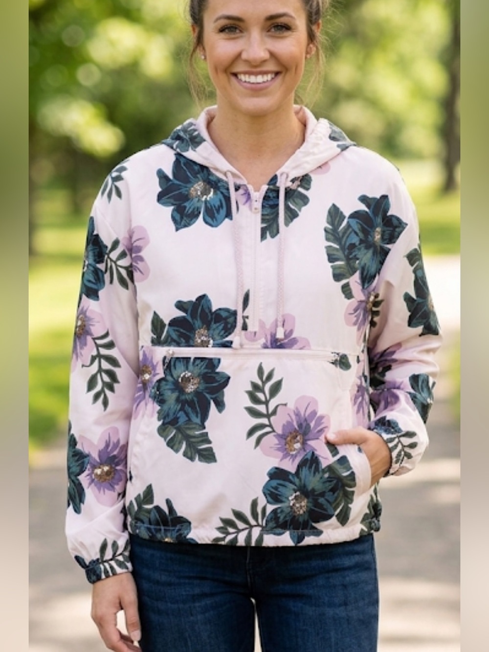 Thread & Supply Light Pink Floral Pullover Windbreaker Small Hooded Jacket